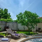 Villa Rosana In Muntić - Haus Für 4-5 Personen