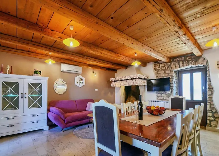 Villa Rosana In Muntić - Haus Für 4-5 Personen