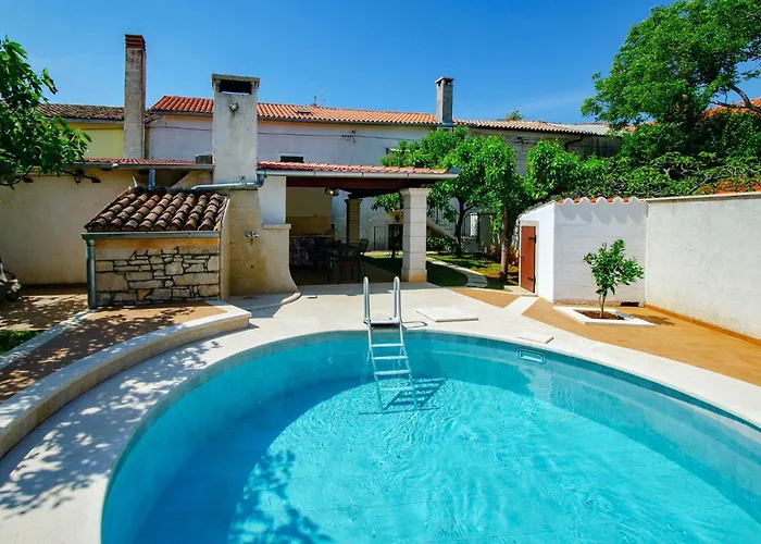 Villa Rosana In Muntic - Haus Fuer 4-5 Personen *